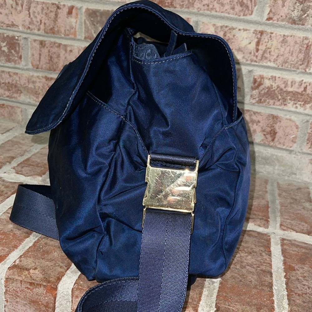 Womens Tory Burch navy blue diaper carrier - Picture 6 of 13